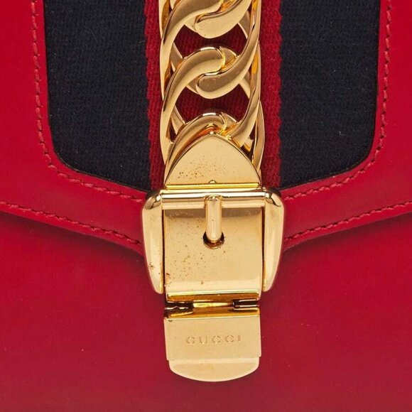 Gucci Red Smooth Leather Small Sylvie Shoulder Bag - Picture 4 of 10